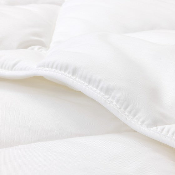 Couette légère synthétique - 200 g/m²