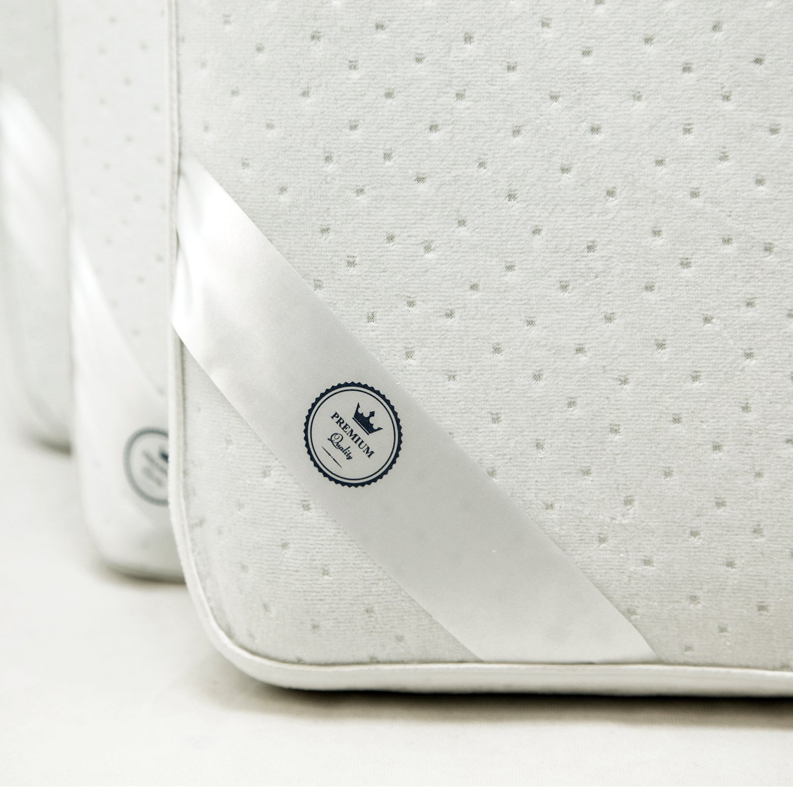 Oreiller mémoire de forme, microperforé, déhoussable